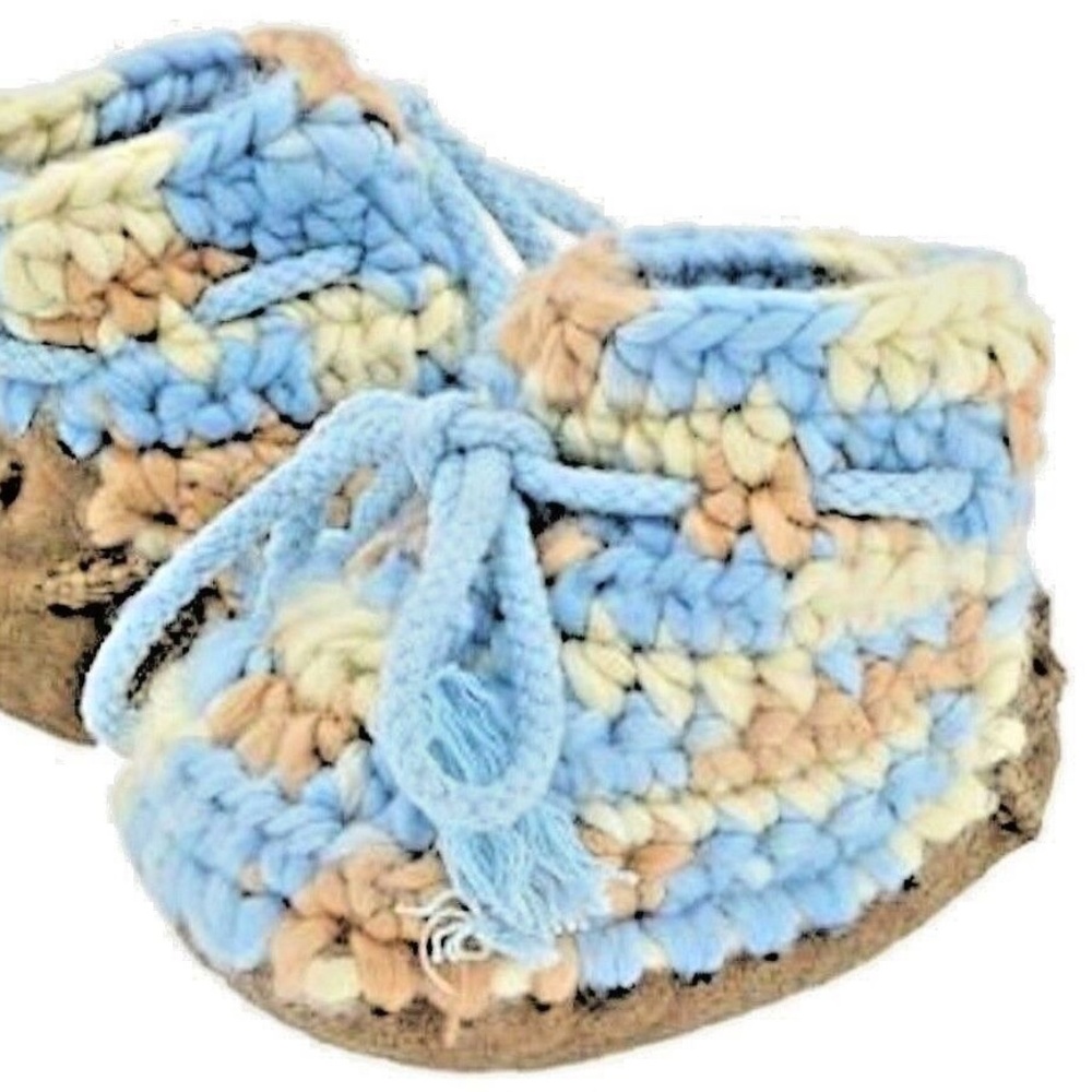 New in Box UGG Australia Baby Crochet BLUE Multi Booties Large (17-24 months)